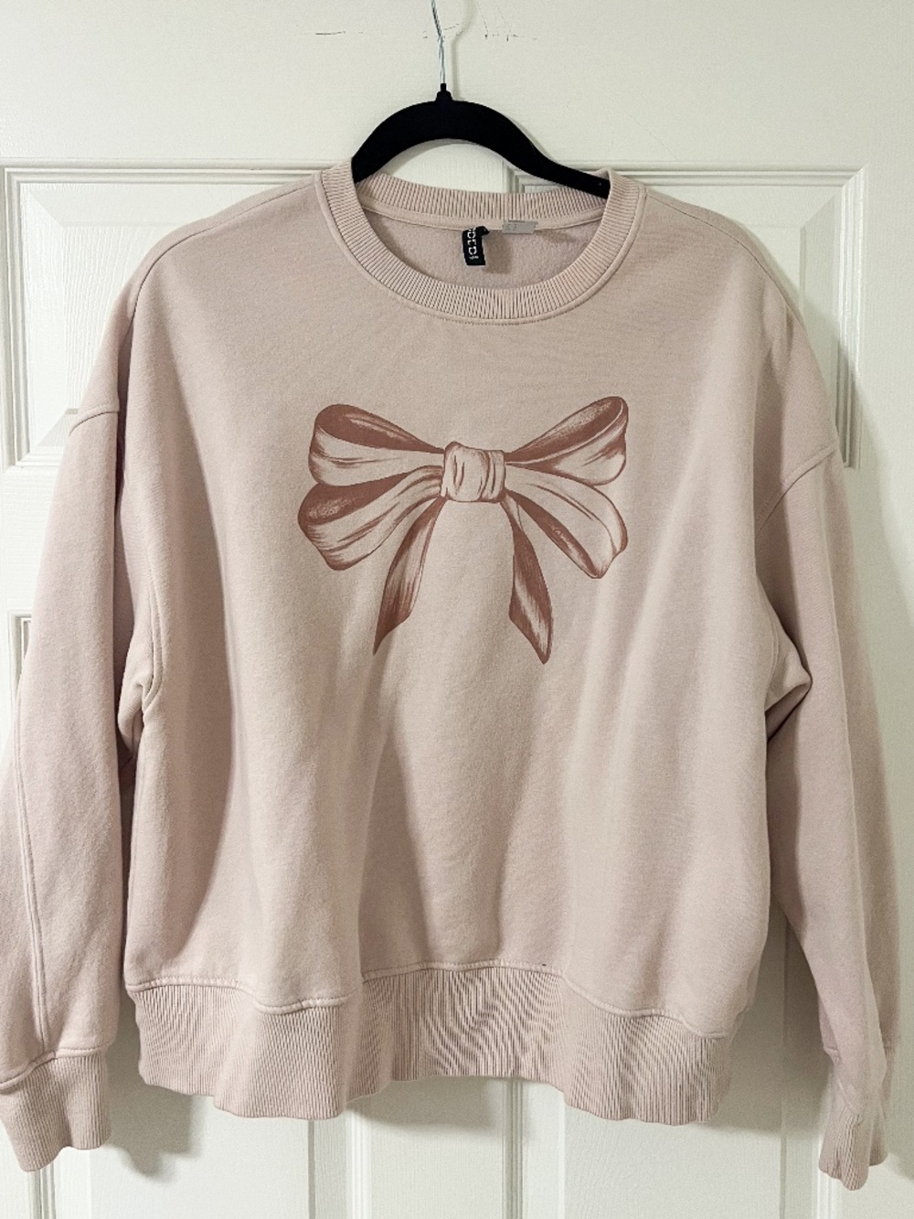 H&M Dusty Pink Bow Crewneck | Coquette Aesthetic Sweatshirt | Soft Girl | Size M